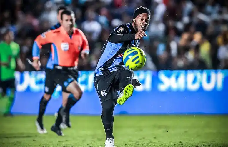 也是机会 也是机会