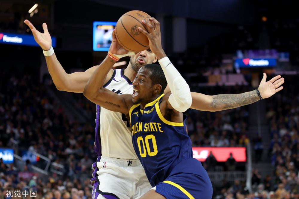 中表现出色 中表现出色